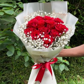 Red roses Hand tied bouquet