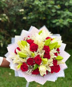 Éclat de Lys & Roses Rouges